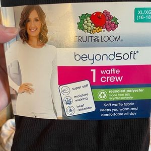Fruit of the Loom Beyond Soft Waffle Crew Size XL - Black.
